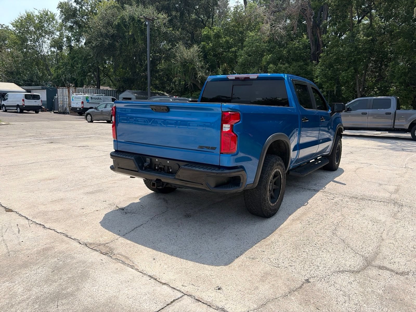 Used 2022 Chevrolet Silverado 1500 ZR2 w/ Technology Package AWD/4WD image 6
