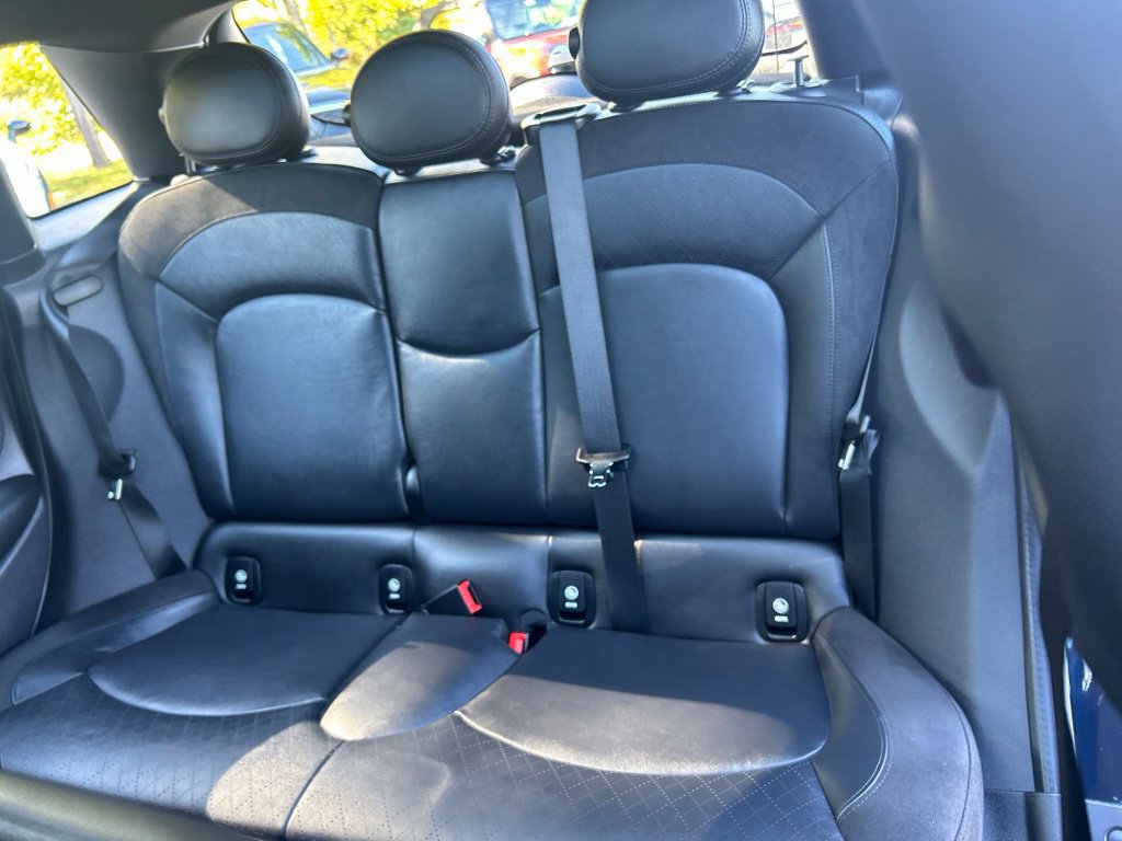 Used 2021 MINI Cooper S FWD image 26