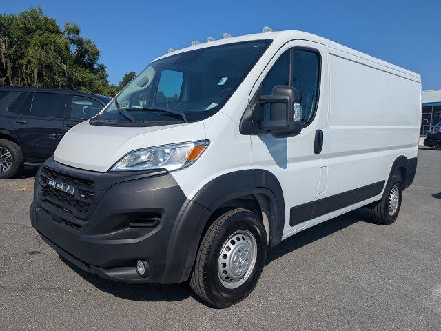 Used 2025 RAM ProMaster 2500 w/ Convenience Group FWD image 8