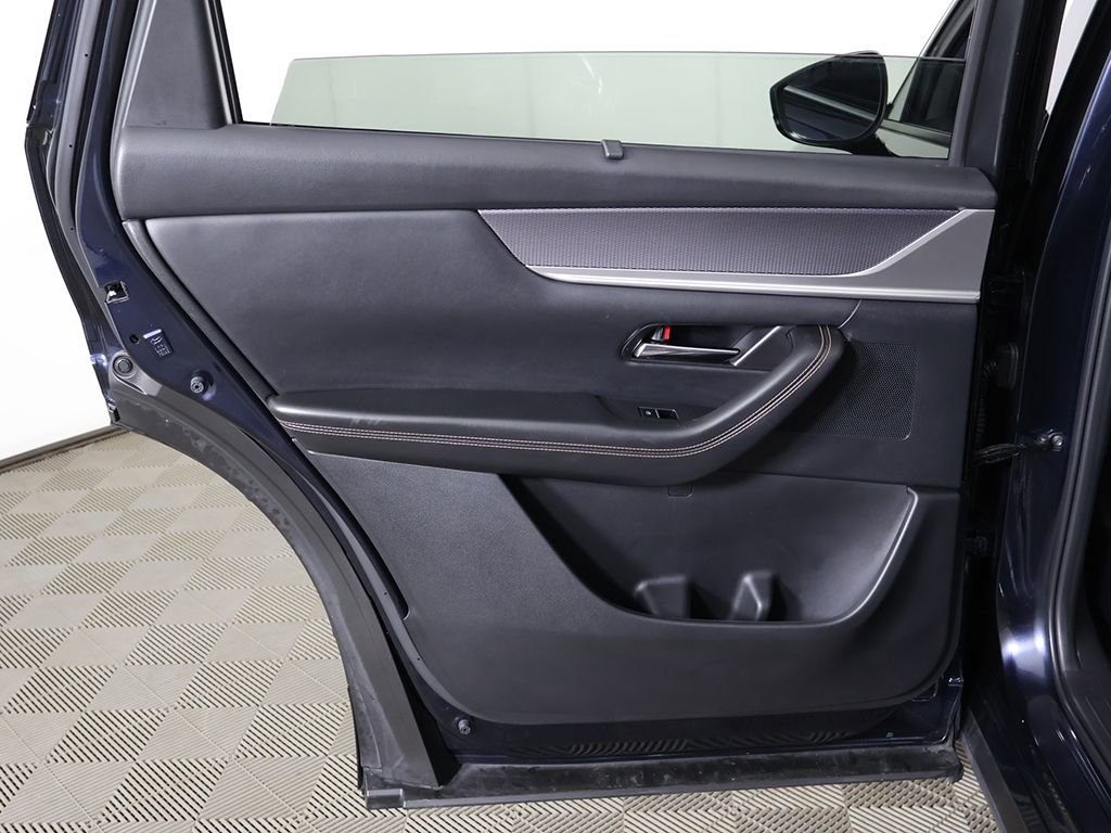 Used 2025 MAZDA CX-90 3.3 Turbo w/ Preferred Package image 25