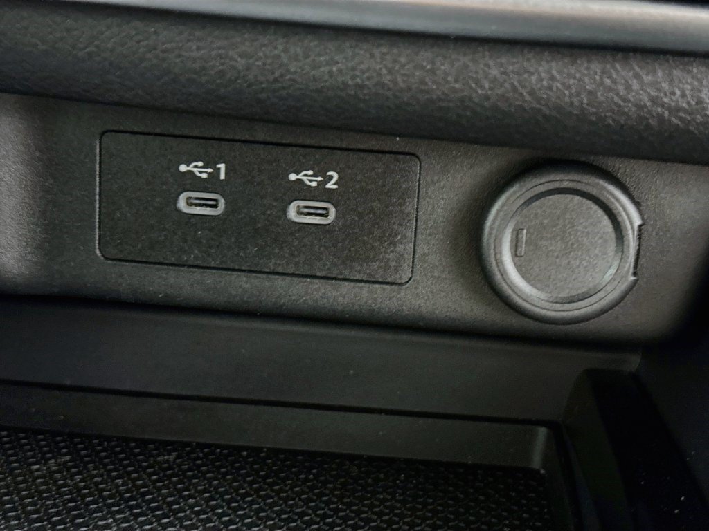 Used 2026 Nissan Rogue SV FWD image 42