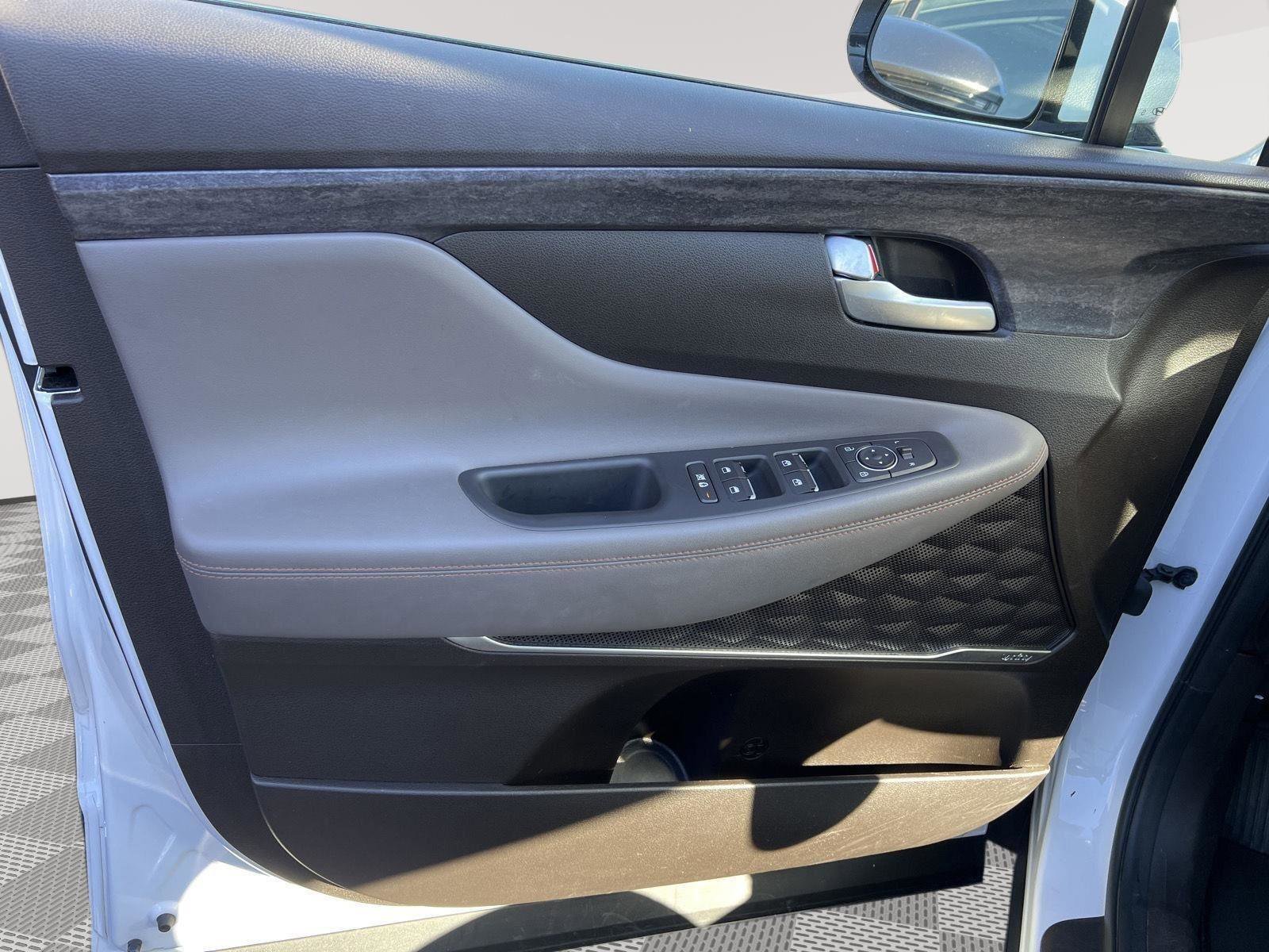 Used 2020 Hyundai Santa Fe SEL image 10