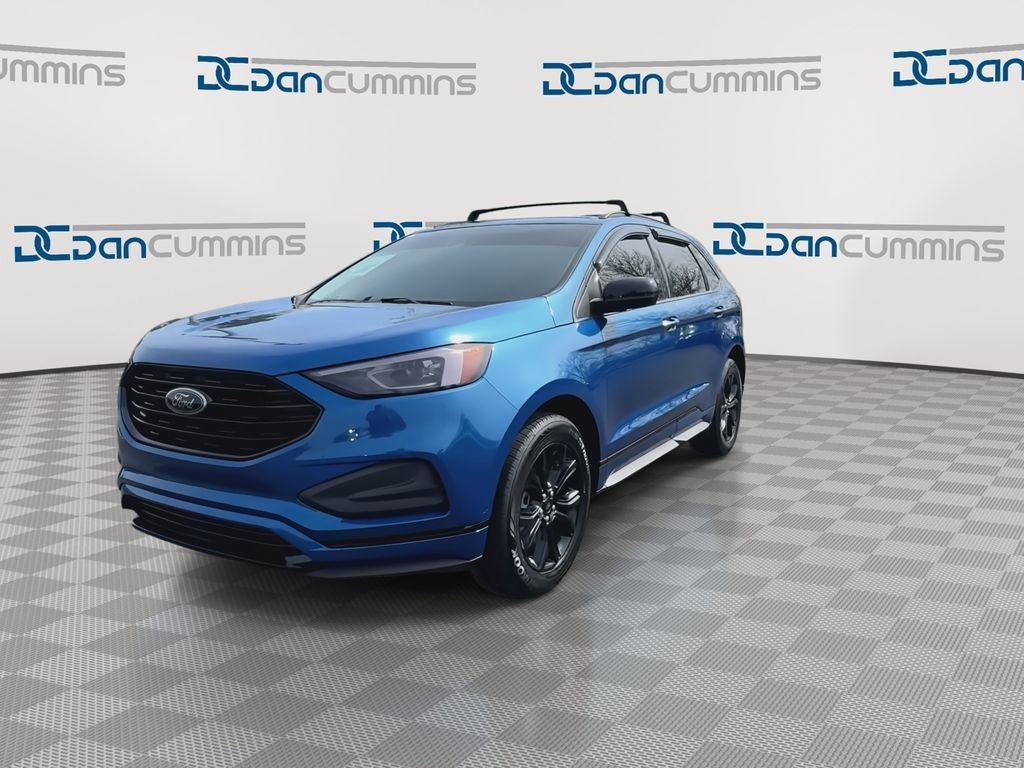 Used 2024 Ford Edge SE w/ Black Appearance Package image 4