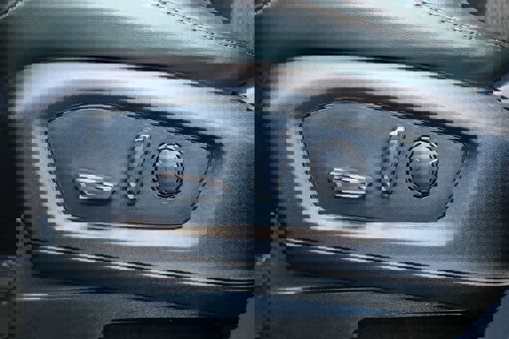 Used 2023 Ford Explorer Timberline w/ Timberline Technology Package image 23