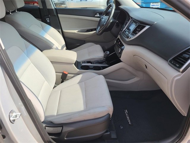 Used 2017 Hyundai Tucson Sport image 9