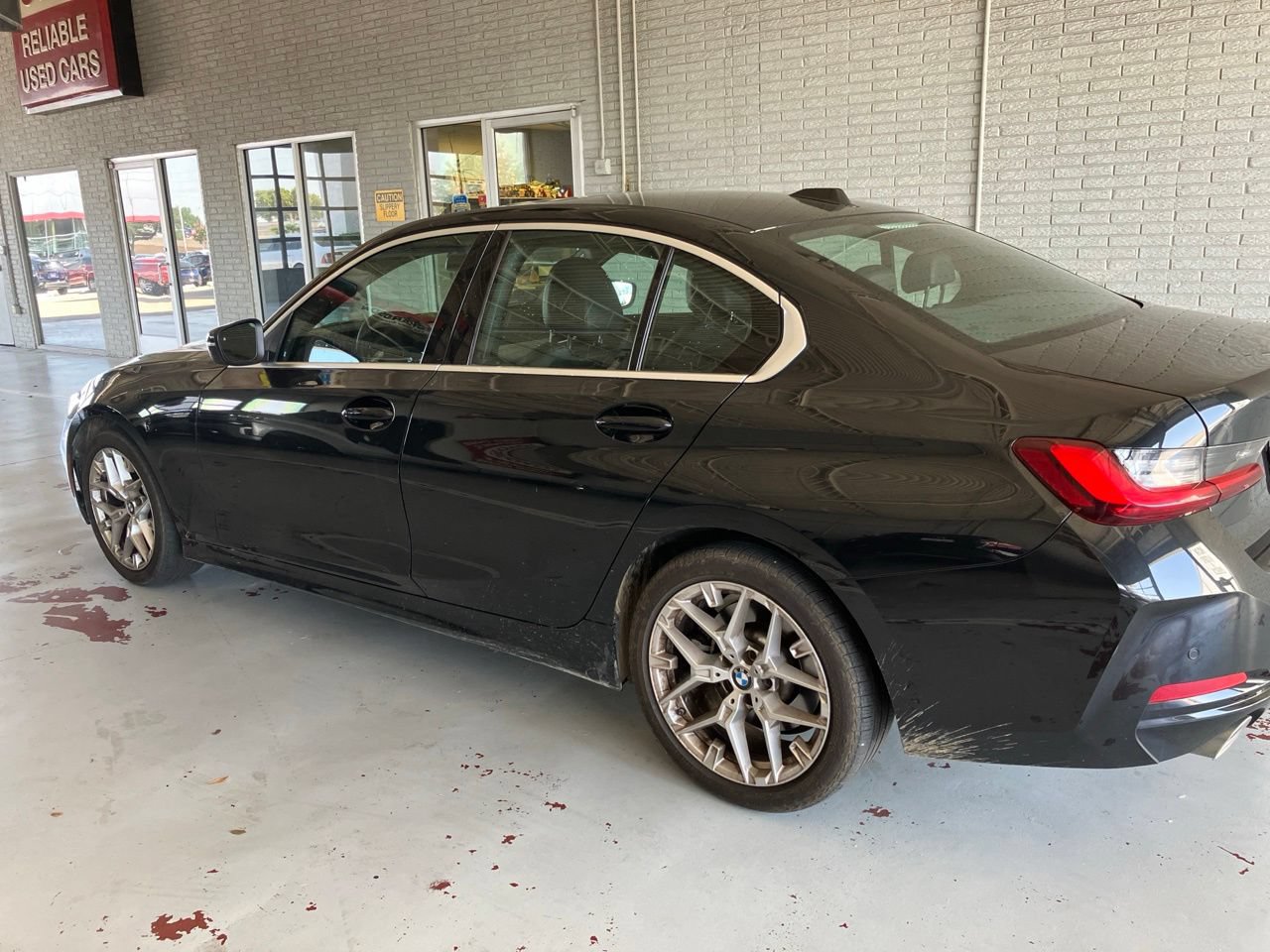 Used 2025 BMW 330i Sedan RWD image 6