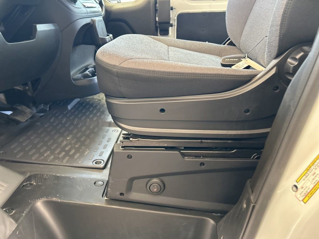 Used 2024 RAM ProMaster 3500 w/ Delivery Van Package image 35