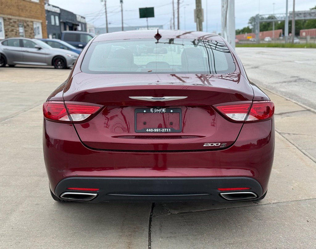 Used 2016 Chrysler 200 S w/ Navigation & Sound Group I FWD image 10