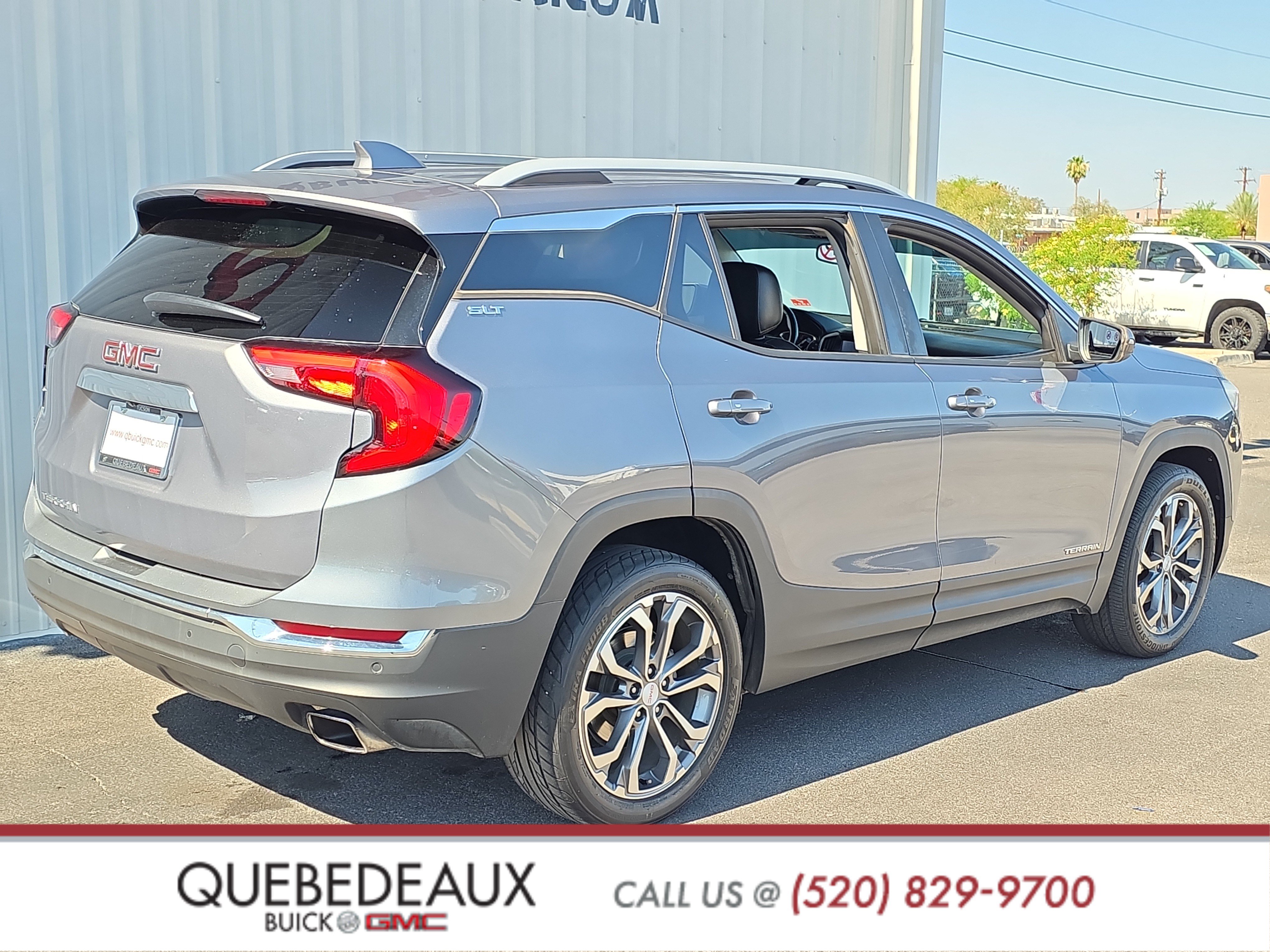 Used 2018 GMC Terrain SLT w/ Preferred Package FWD image 7