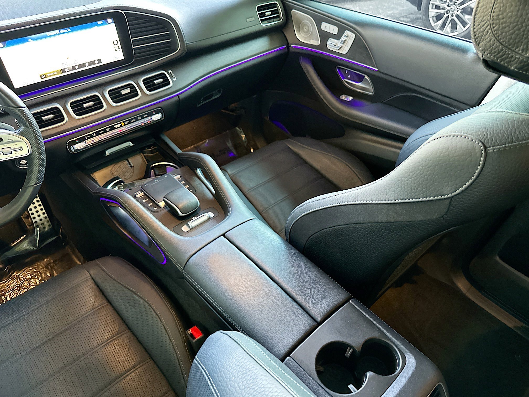 Used 2023 Mercedes-Benz GLS 580 4MATIC image 25