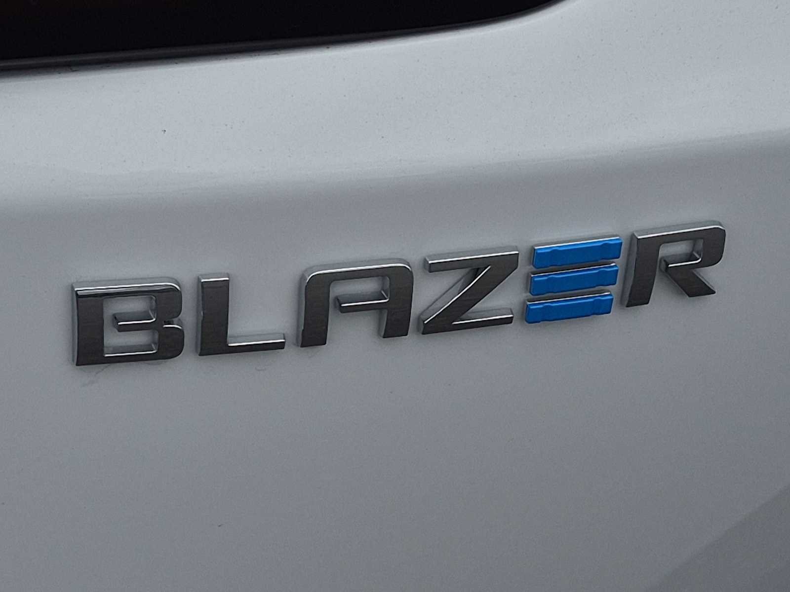 New 2026 Chevrolet Blazer EV LT FWD image 9