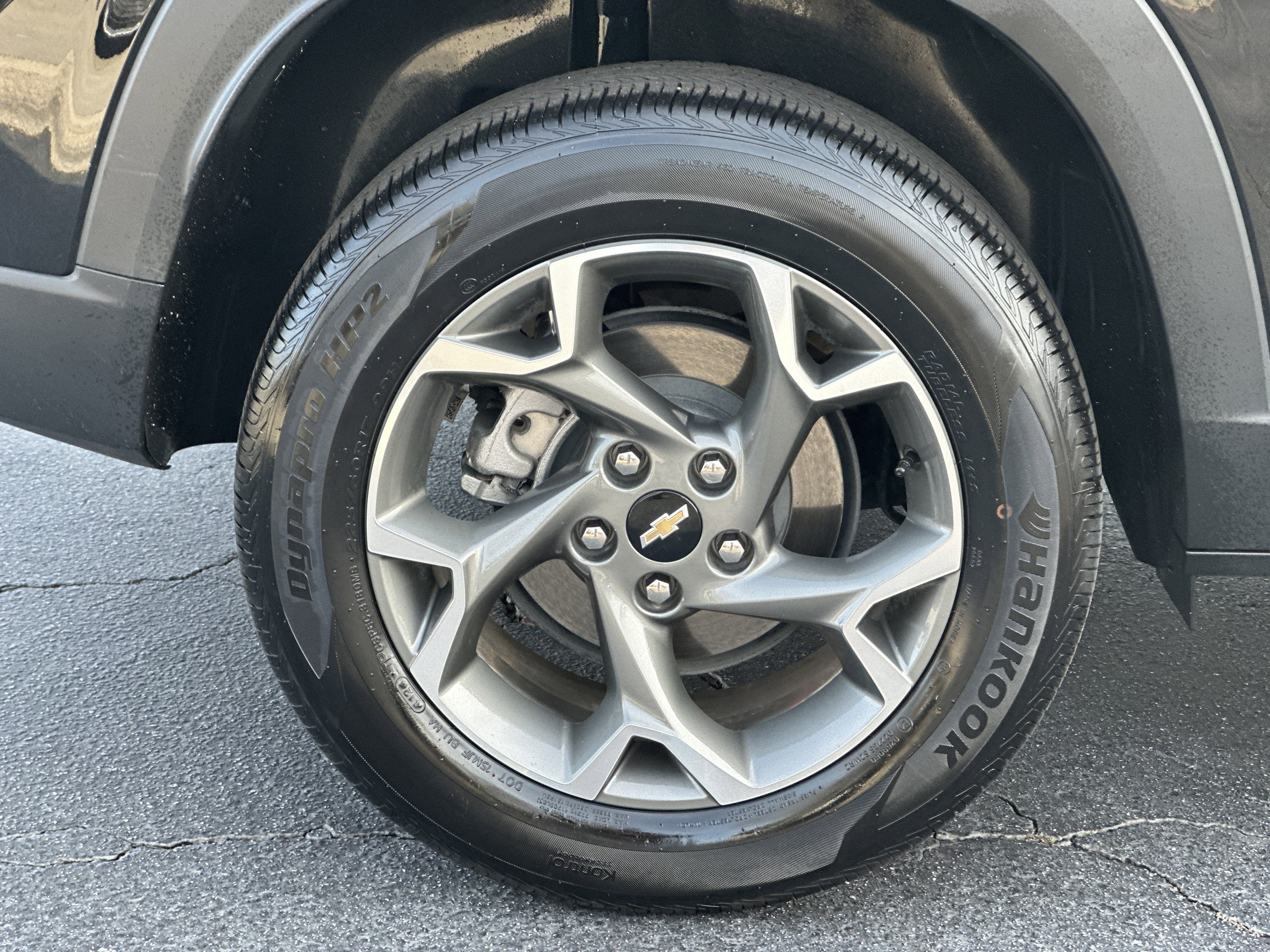 Certified 2025 Chevrolet Trax LT FWD image 19