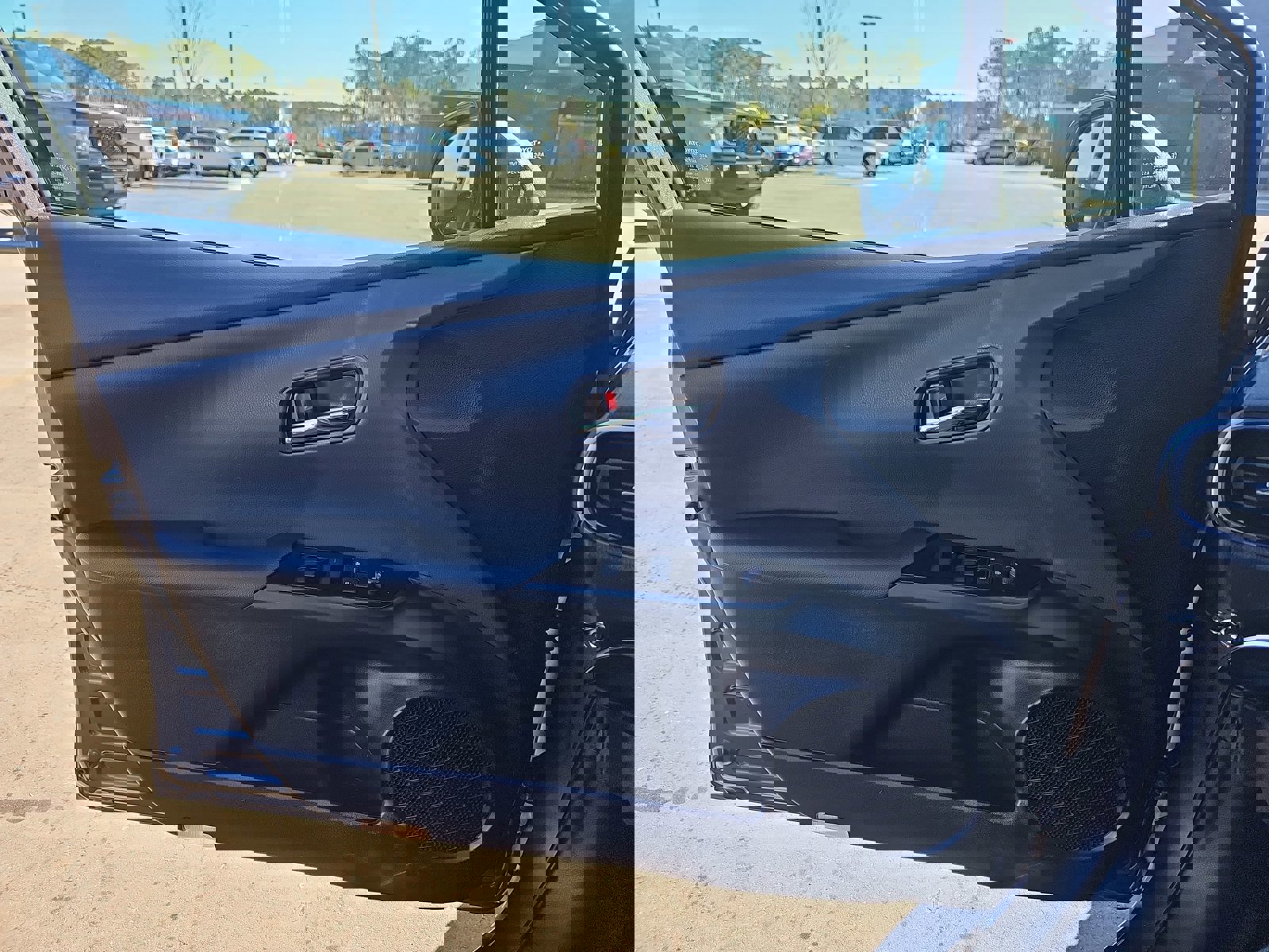 Used 2022 Toyota Prius Limited image 27