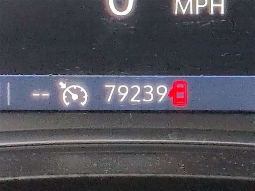 Certified 2021 Chevrolet Traverse LT image 12