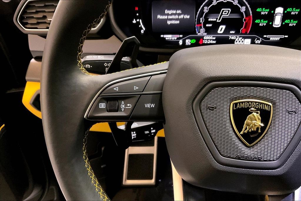 Used 2024 Lamborghini Urus S AWD/4WD image 23