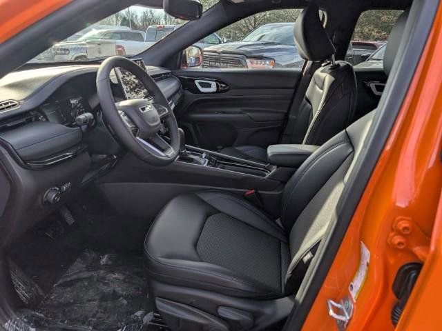 New 2026 Jeep Compass Latitude image 8