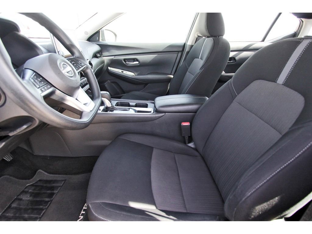 Used 2024 Nissan Sentra SV image 6