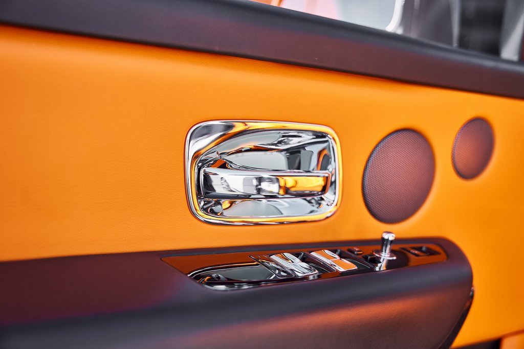 Used 2024 Rolls-Royce Cullinan Black Badge image 37