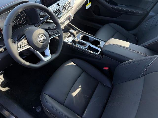 New 2025 Nissan Altima 2.5 SR w/ SR Premium Package image 17