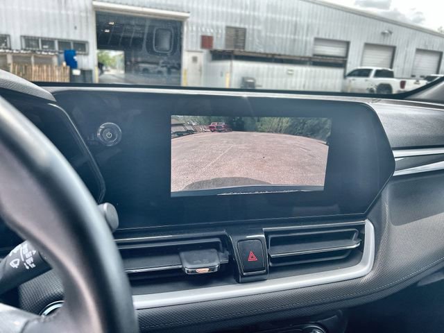 Certified 2025 Chevrolet TrailBlazer LT w/ LT Cold Weather Package image 14