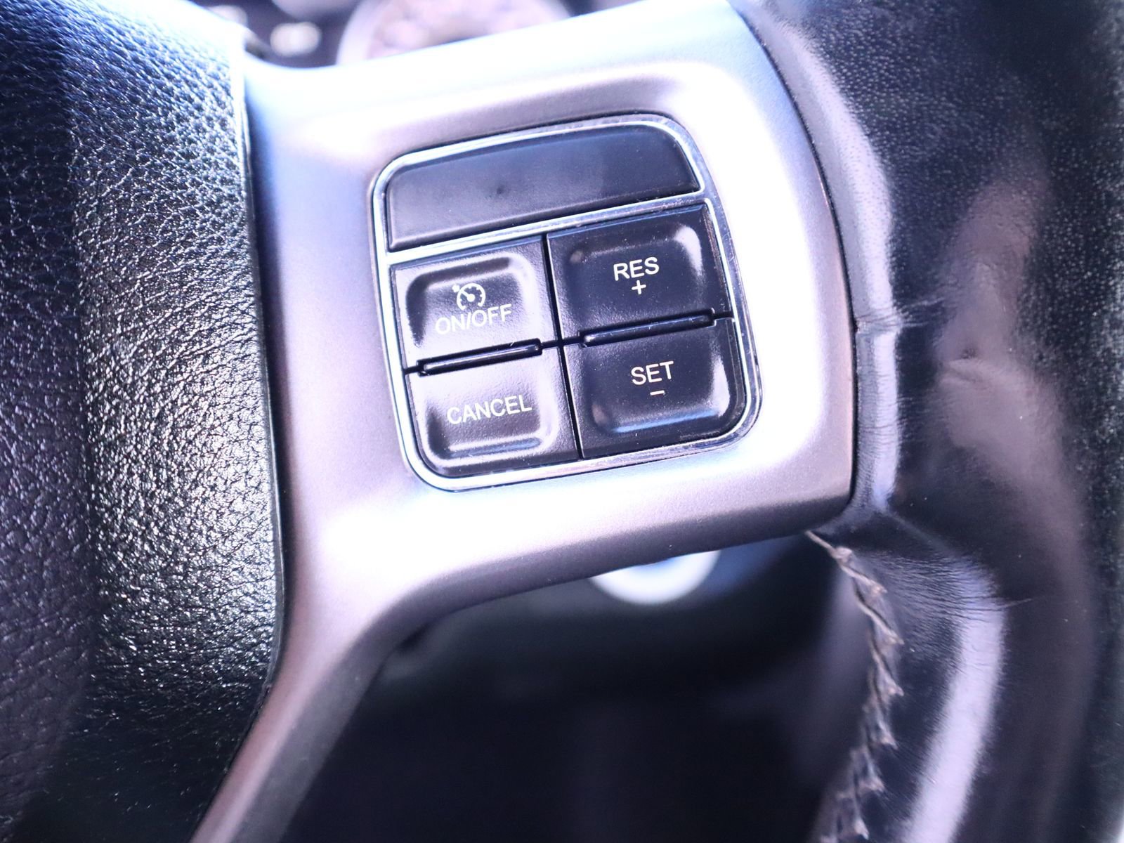 Used 2017 RAM 2500 Limited image 34