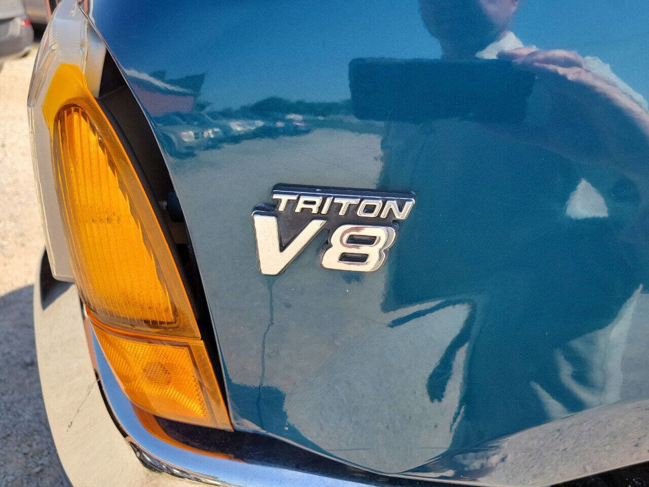 Used 2000 Ford F250 Lariat image 12