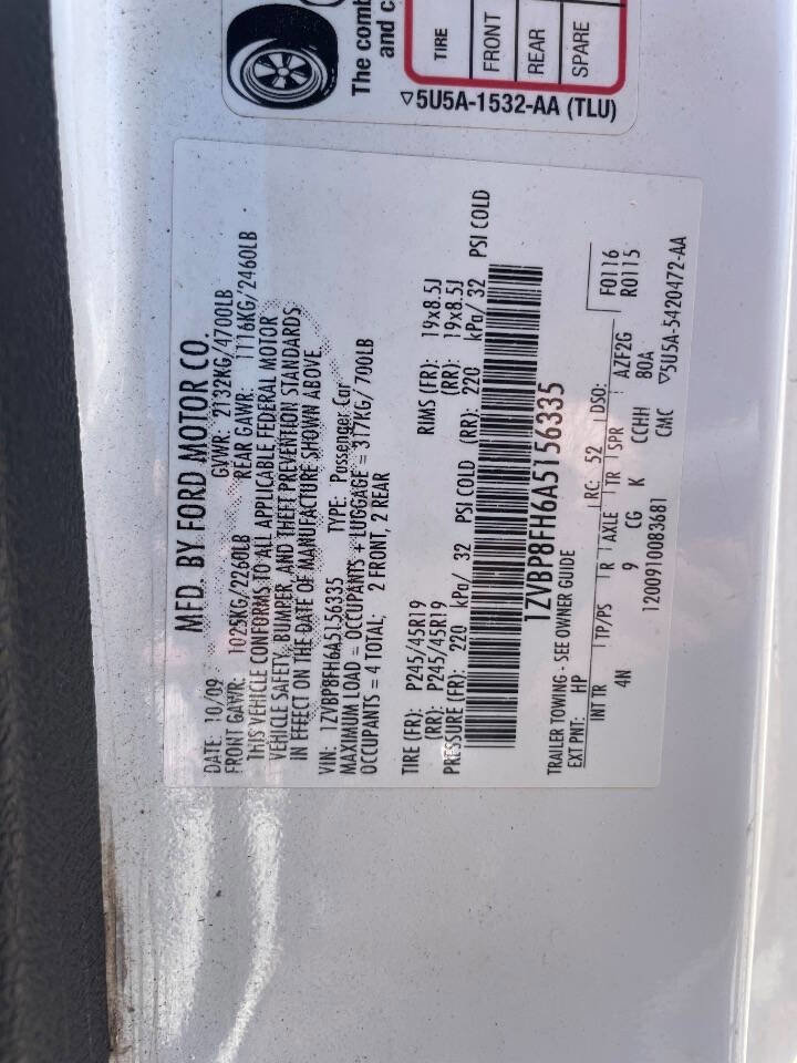 Used 2010 Ford Mustang GT Premium RWD image 47