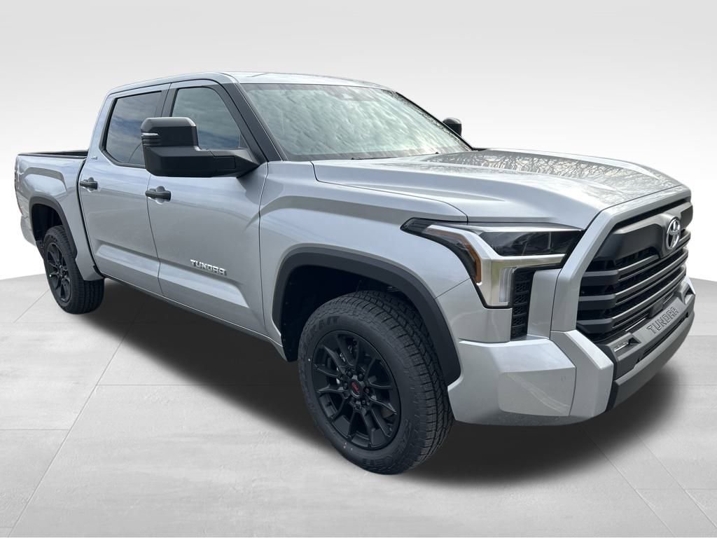 New 2026 Toyota Tundra SR5 image 7