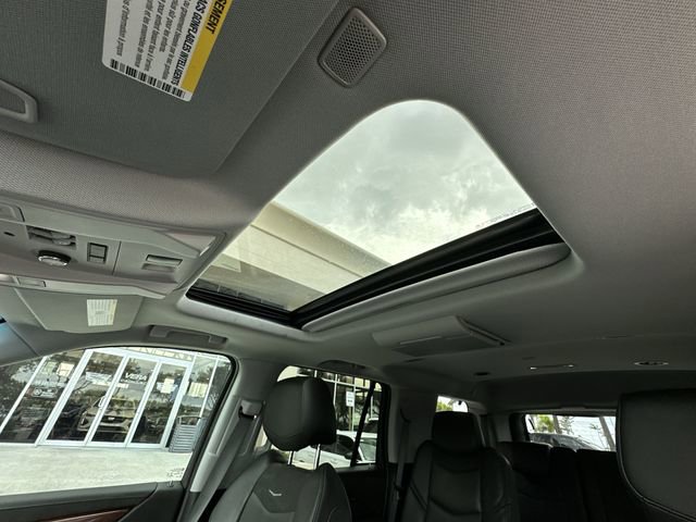 Used 2019 Cadillac Escalade Luxury AWD/4WD image 29