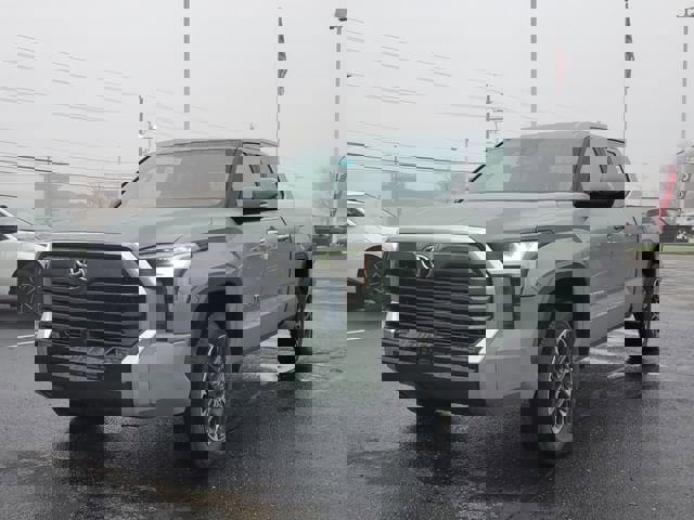 New 2026 Toyota Tundra Limited image 2