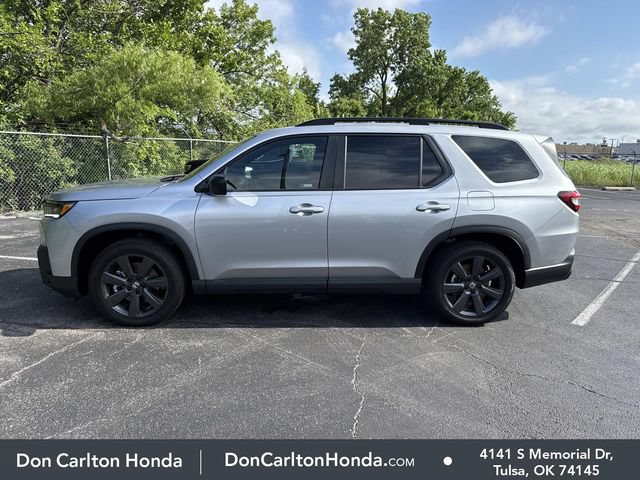Certified 2026 Honda Pilot Sport image 9