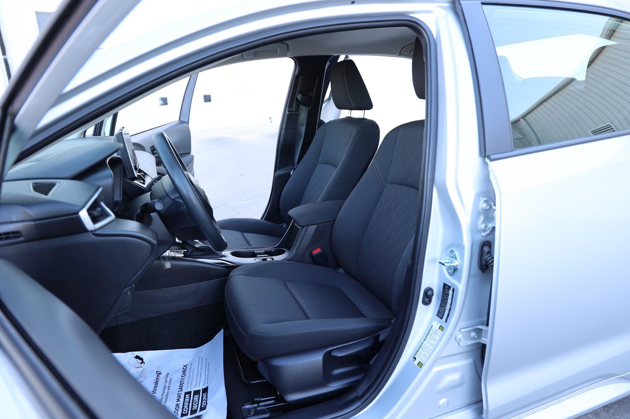 Certified 2025 Toyota Corolla LE image 37