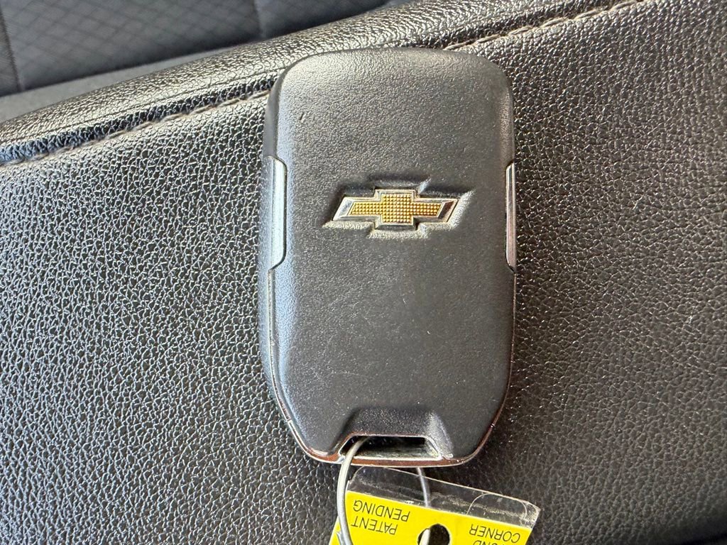 Used 2023 Chevrolet Silverado 2500 LT w/ Convenience Package image 30