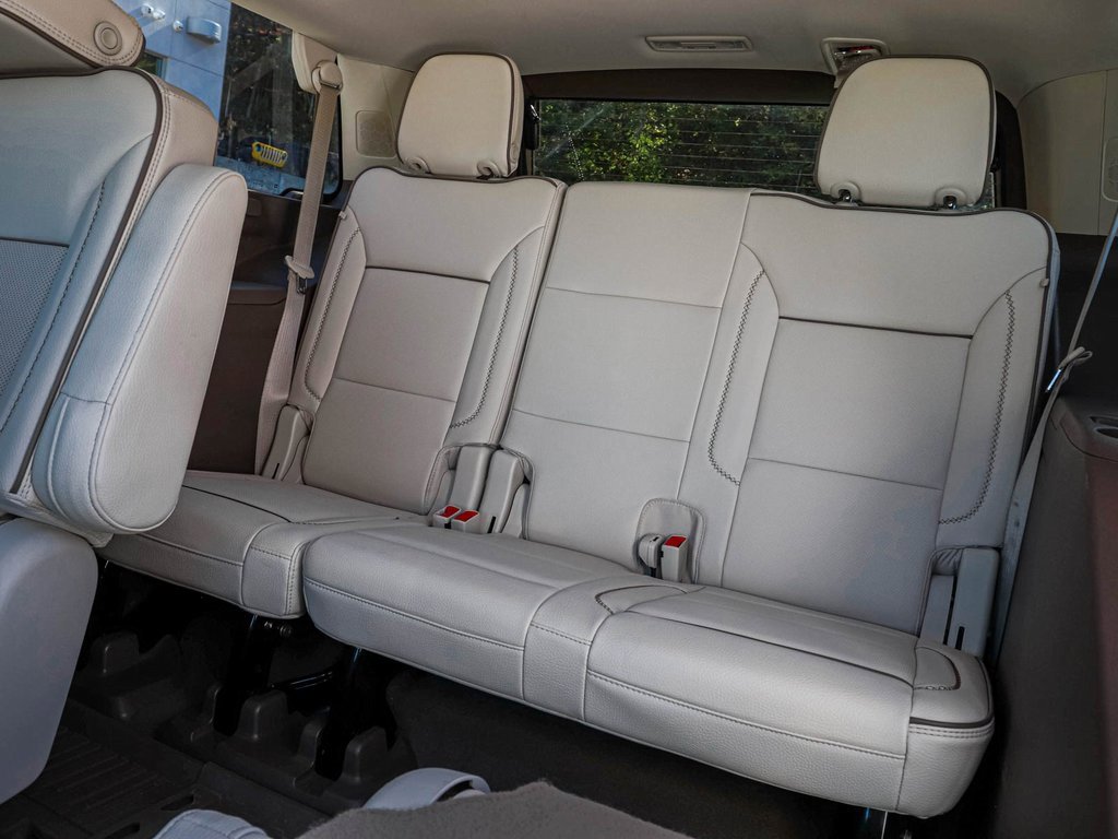 Used 2022 GMC Yukon Denali image 30