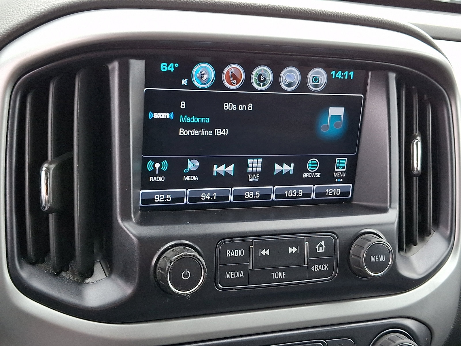 Used 2018 Chevrolet Colorado LT w/ LT Convenience Package AWD/4WD image 17