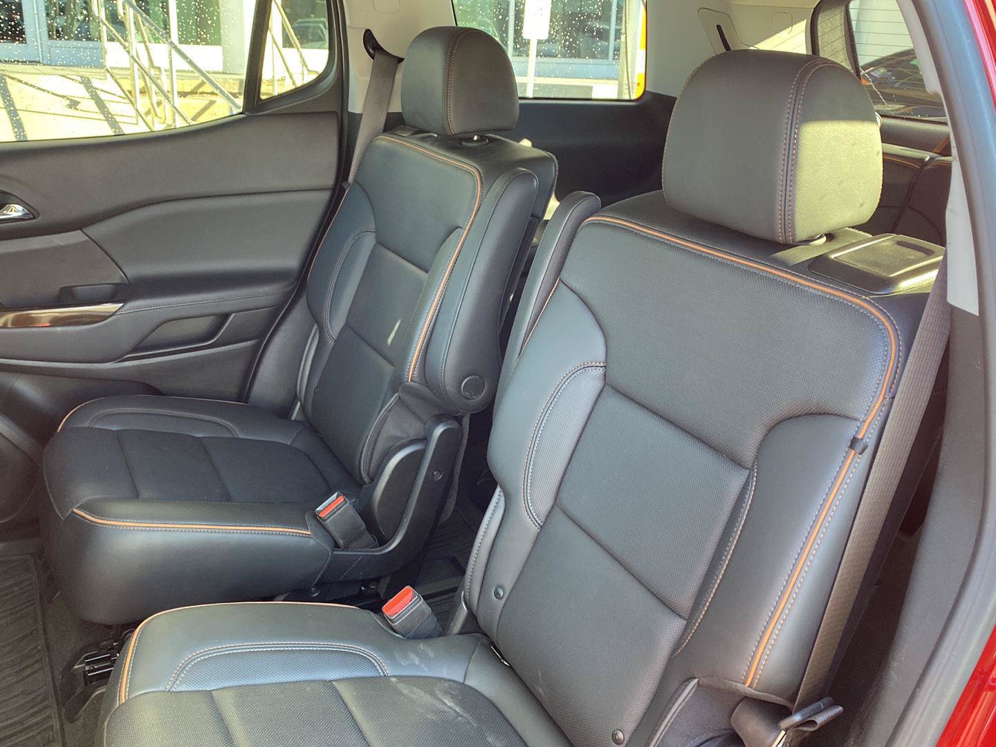 Used 2023 GMC Acadia AT4 w/ Technology Package AWD/4WD image 11