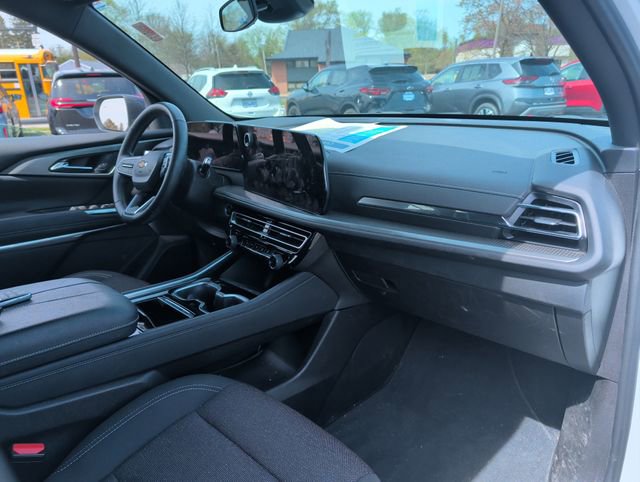 Certified 2024 Chevrolet Traverse LT image 31