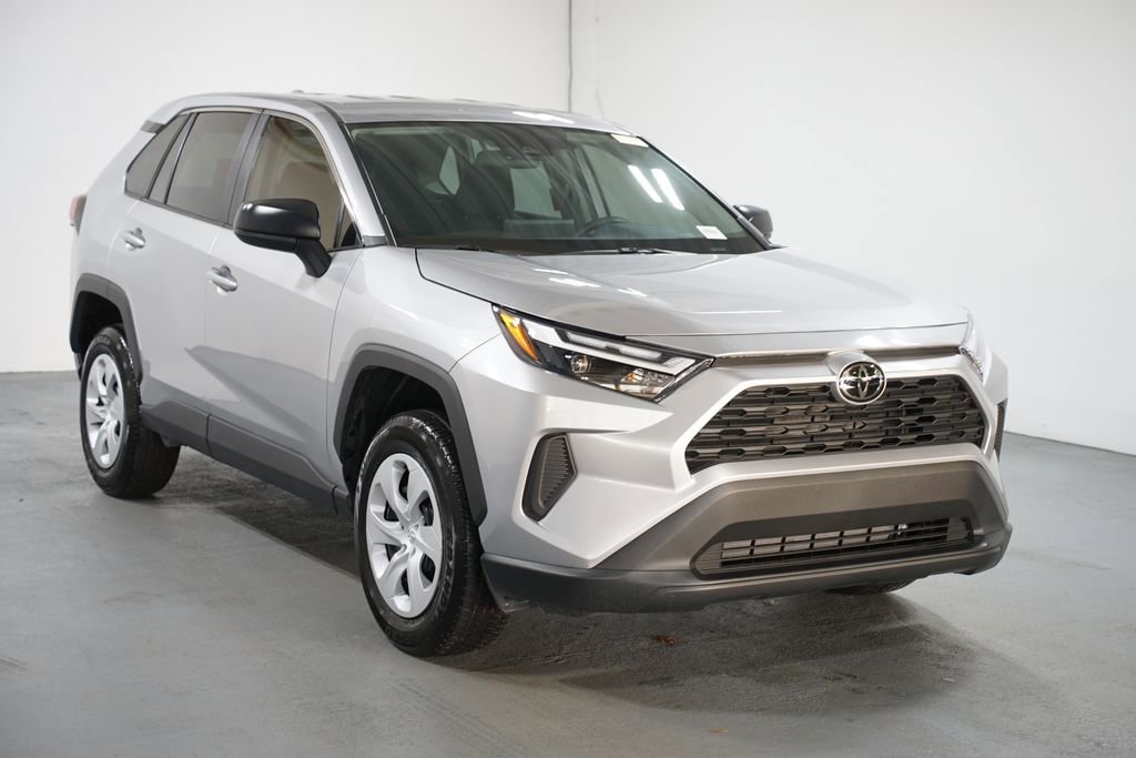 Certified 2025 Toyota RAV4 LE image 3