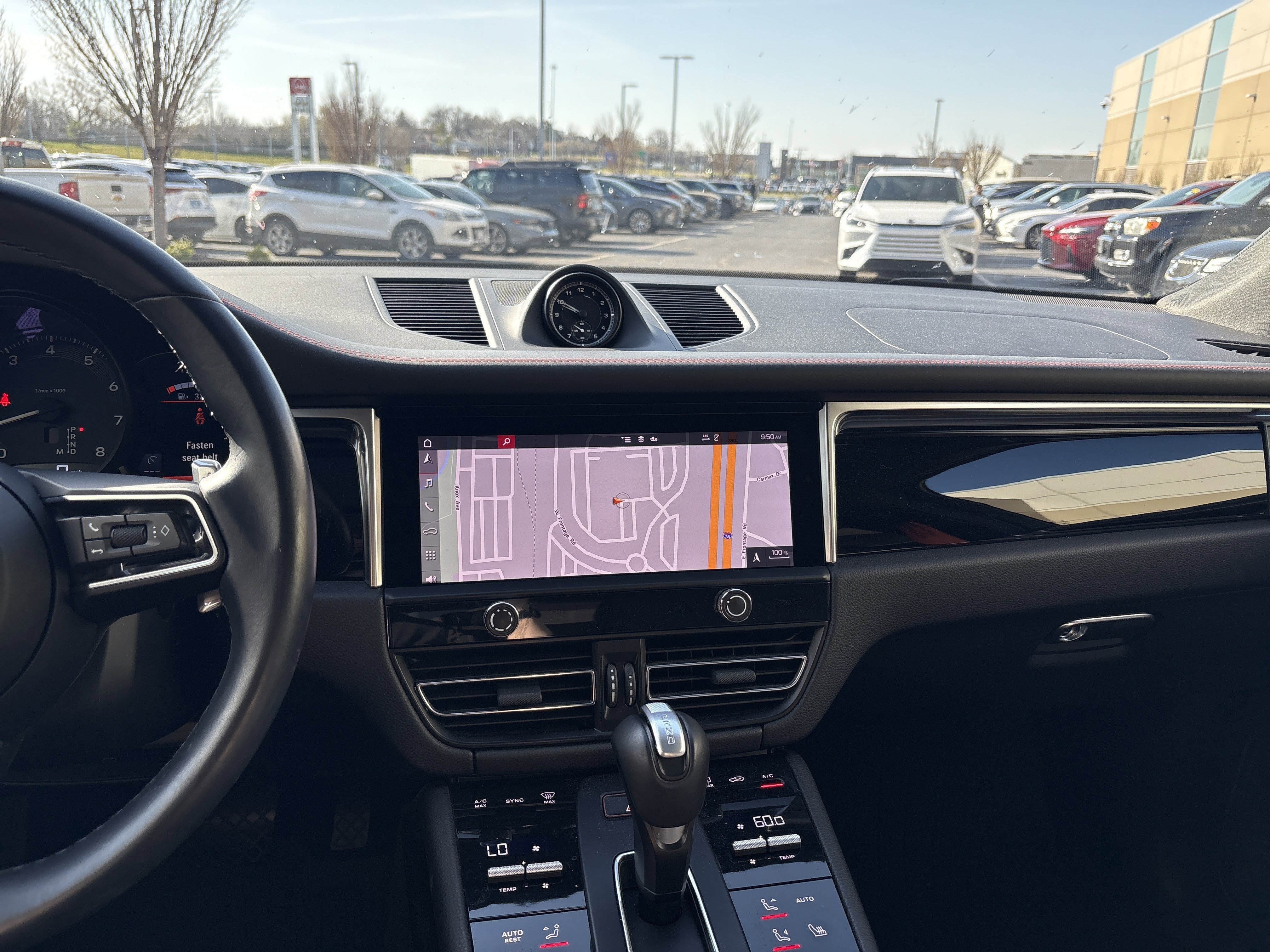 Used 2024 Porsche Macan Turbo image 29