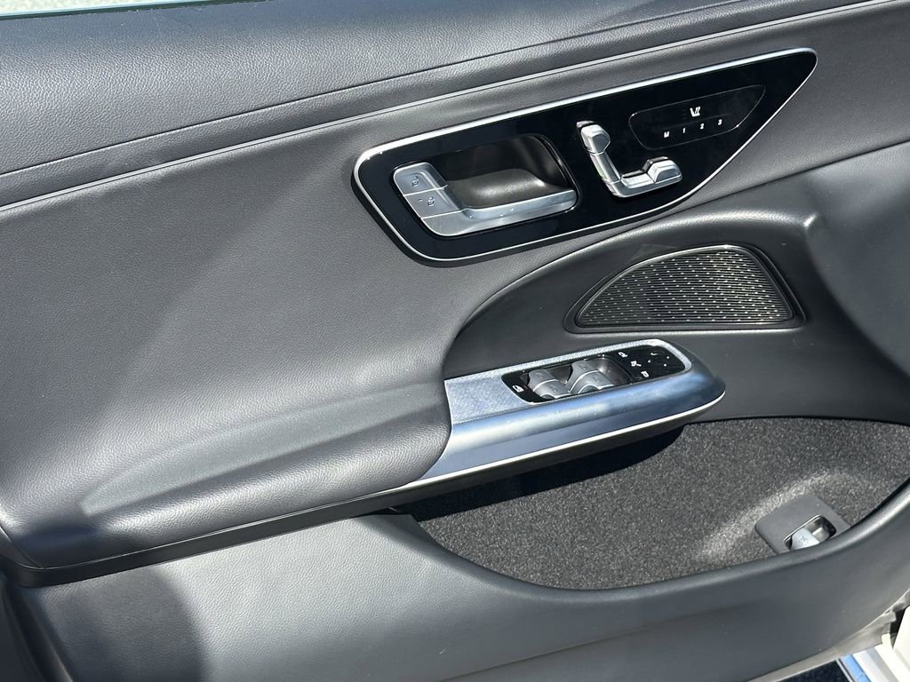 Certified 2025 Mercedes-Benz E 350 4MATIC Sedan image 11
