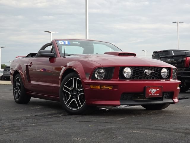 Used 2007 Ford Mustang GT Premium RWD image 3