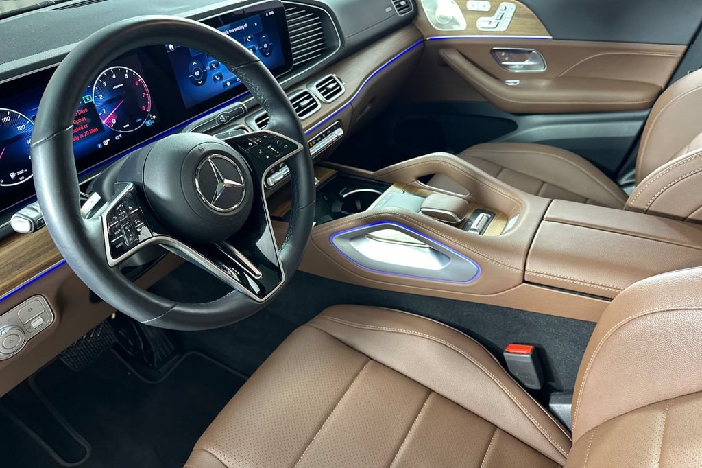 Certified 2026 Mercedes-Benz GLS 450 4MATIC image 12