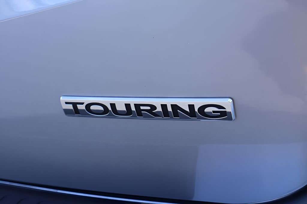 Used 2018 Honda Odyssey Touring image 9