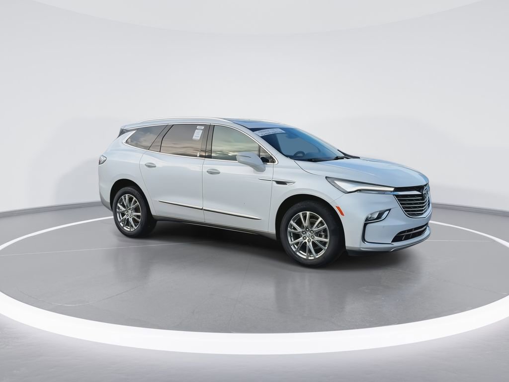 Used 2023 Buick Enclave Essence w/ Experience Buick Package AWD/4WD image 2
