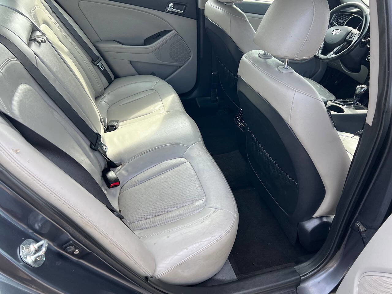 Used 2011 Kia Optima EX FWD image 22