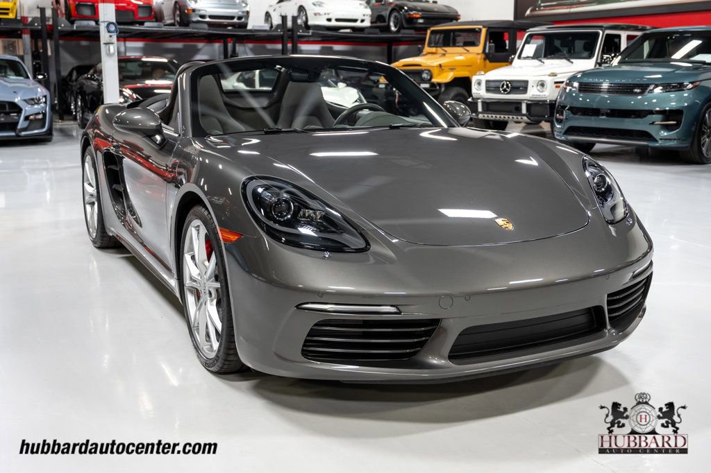 Used 2023 Porsche 718 Boxster S RWD image 11