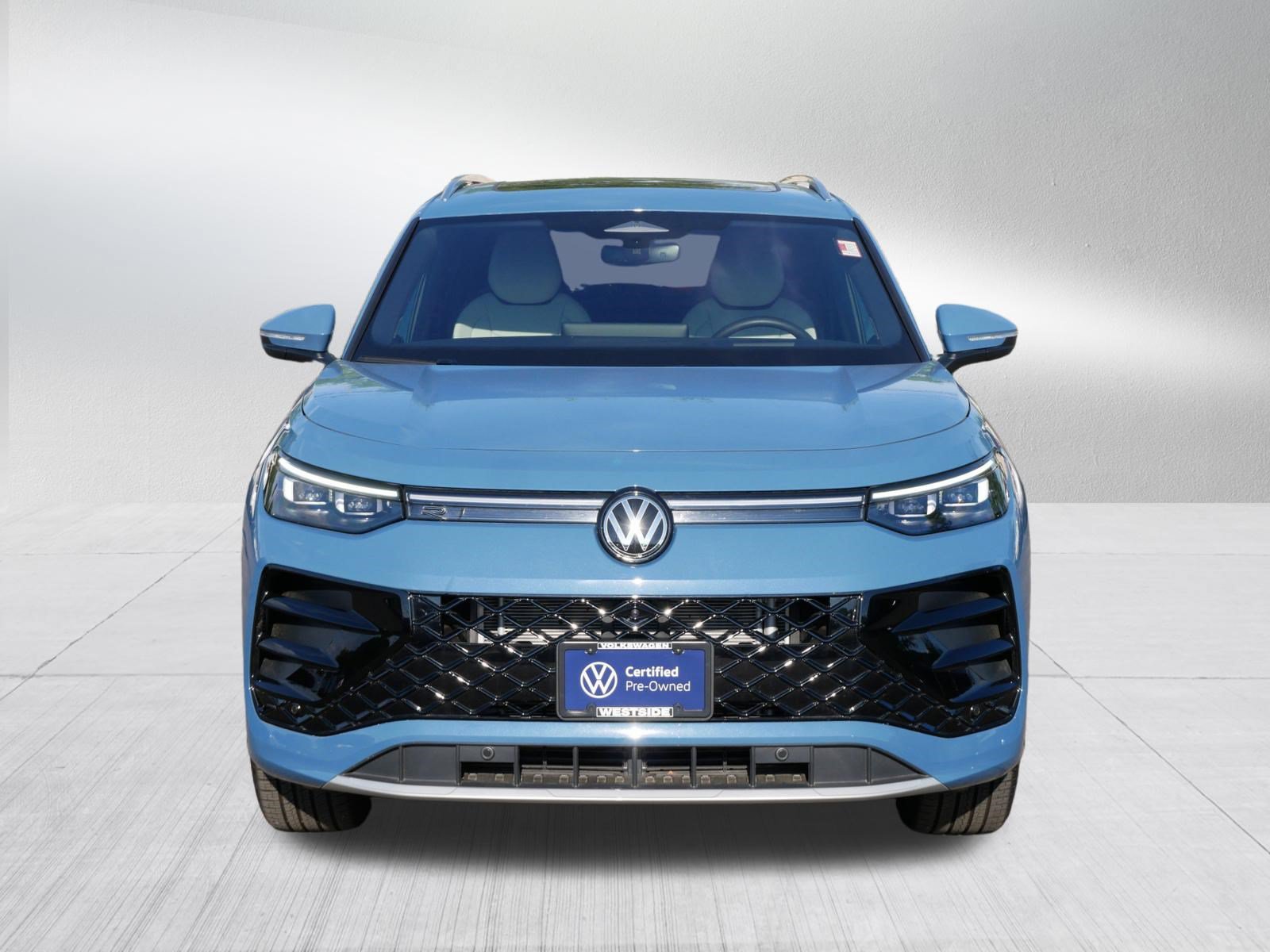 Certified 2025 Volkswagen Tiguan SEL R-Line AWD/4WD video 2