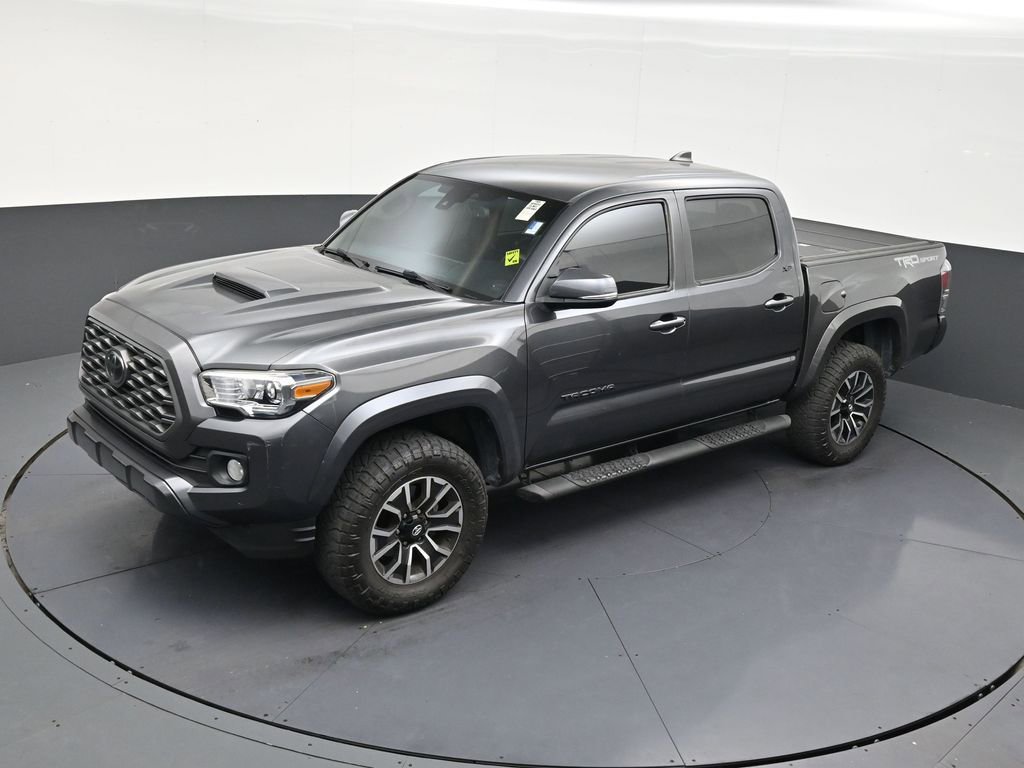 Used 2022 Toyota Tacoma TRD Sport w/ Technology Package image 12