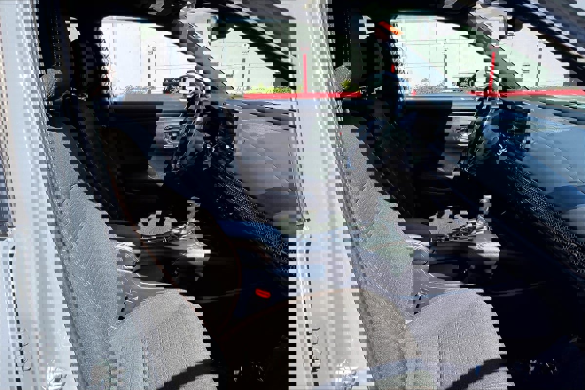 Used 2024 Honda HR-V Sport image 7