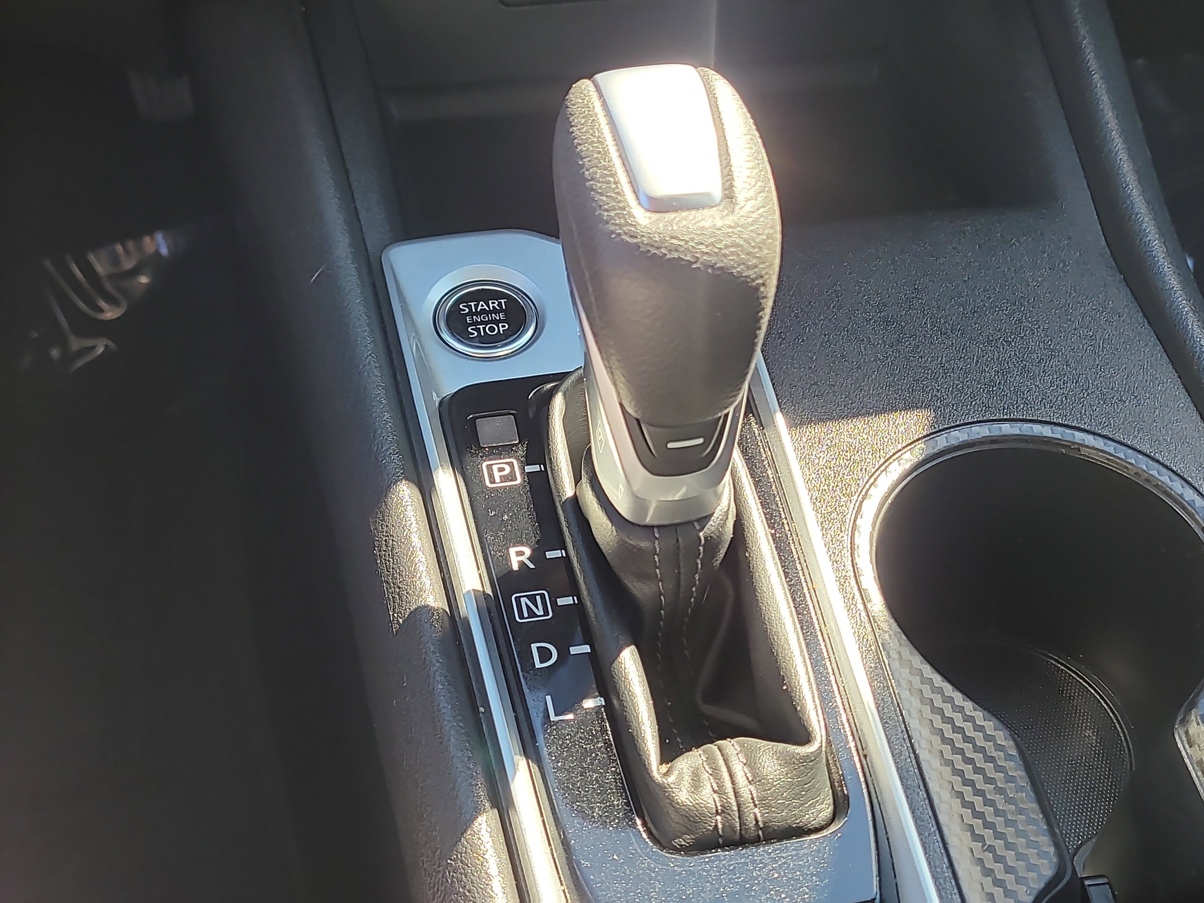 Used 2025 Nissan Altima 2.5 SV image 26